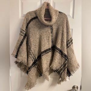 Cute & Soft Winter Poncho with tassel detail; One size; asymmetrical hem